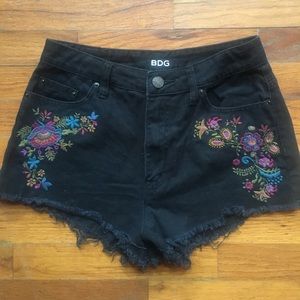 UO BDG Black Denim Embroidered Cutoffs - Size 28